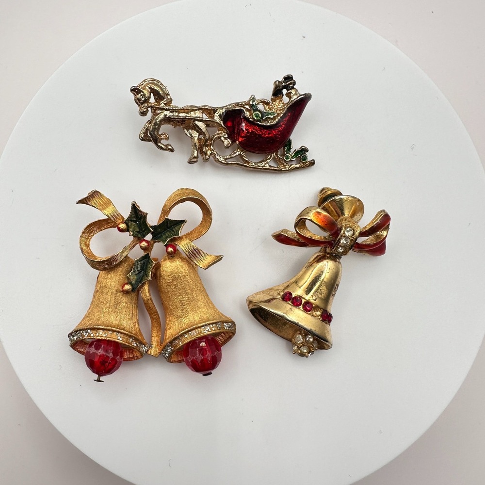 Vintage Y2K Rhinestone Brooch Pin Lot Horse Sleigh Double Bells Christmas